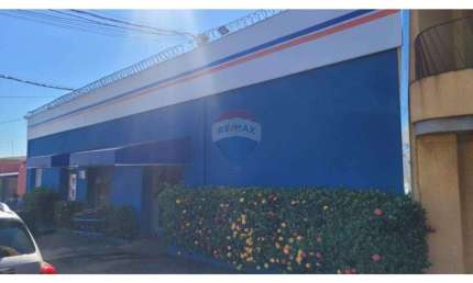 Galpão / Depósito / Armazém para venda em Jardim Castelo Branco de 489.00m²