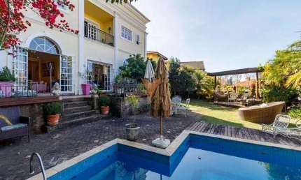 Casa para venda e aluguel em Morada Dos Pássaros de 375.00m² com 3 Quartos, 3 Suites e 2 Garagens