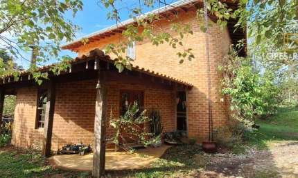 Sobrado para venda em Demétria de 242.00m² com 4 Quartos e 4 Garagens