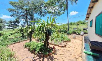 Chácara para venda em Área Rural De Engenheiro Coelho de 27200.00m² com 3 Quartos e 1 Suite