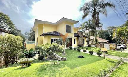 Casa para venda em Transurb de 494.50m² com 4 Quartos, 3 Suites e 6 Garagens