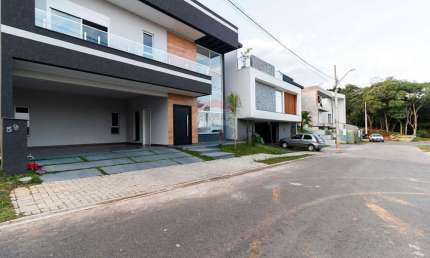 Casa de Condomínio para venda em Tanguá de 273.00m² com 3 Quartos e 3 Suites
