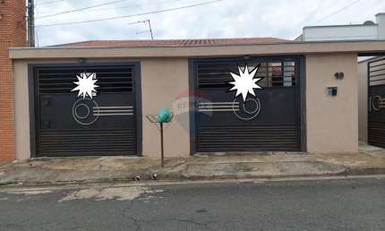 Casa para venda em Jardim Igaçaba de 172.00m² com 3 Quartos, 1 Suite e 2 Garagens