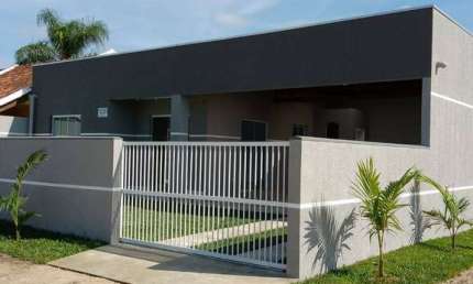 Casa para venda em Matinhos de 60.00m² com 2 Quartos, 1 Suite e 2 Garagens