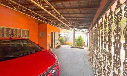 Casa para venda em Chave de 218.00m² com 3 Quartos, 1 Suite e 2 Garagens