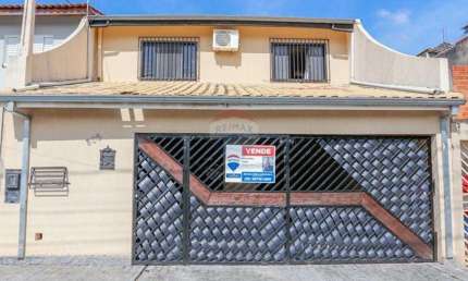 Casa para venda em Jardim Europa de 233.00m² com 4 Quartos, 2 Suites e 2 Garagens