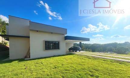 Casa de Condomínio para venda em Caxambu de 250.00m² com 3 Quartos, 2 Suites e 8 Garagens