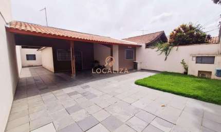 Casa para venda em Jardim Satélite de 250.00m² com 3 Quartos, 1 Suite e 7 Garagens