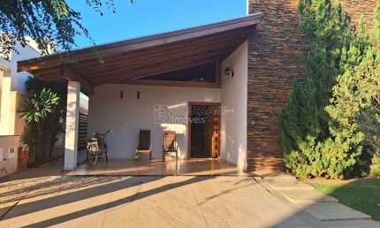 Casa de Condomínio para venda em Quinta Do Salto Residence de 180.00m² com 3 Quartos, 1 Suite e 1 Garagem