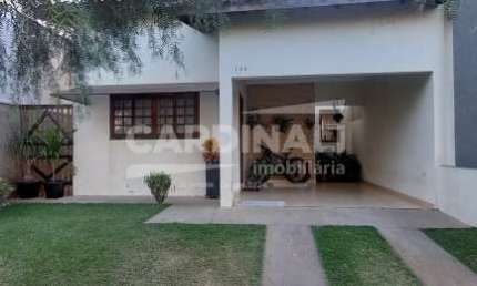 Casa de Condomínio para venda em Jardim Marialice de 87.00m² com 2 Quartos, 1 Suite e 2 Garagens