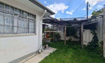 Casa para venda em ... de 189.00m² com 3 Quartos e 6 Garagens