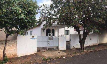 Casa para venda em São Jorge de 528.00m² com 4 Quartos e 4 Garagens