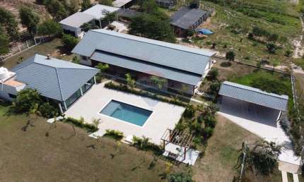 Chácara para venda em Área Rural De Limeira de 819.00m² com 5 Quartos e 2 Suites