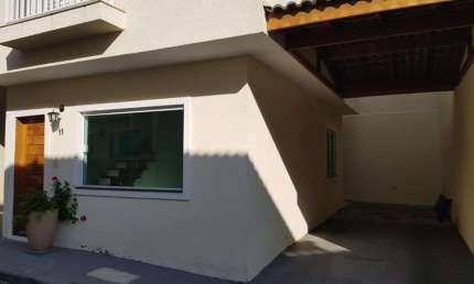 Casa para alugar em Jardim São Carlos de 85.00m² com 3 Quartos, 1 Suite e 1 Garagem