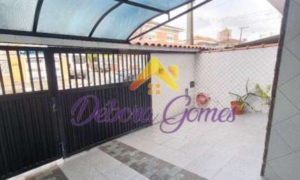 Casa para venda e aluguel em Vila Valença de 200.00m² com 3 Quartos e 2 Suites