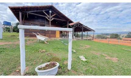 Chácara para venda em Centro de 20666.34m² com 2 Quartos e 3 Garagens