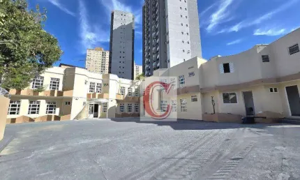 Prédio Comercial para alugar em Vila Assunção de 800.00m² com 15 Garagens