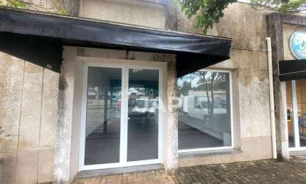 Sala Comercial para alugar em Medeiros de 30.00m² com 1 Garagem