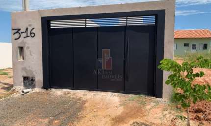 Casa para alugar em Parque Val De Palmas de 34.00m² com 2 Quartos e 4 Garagens