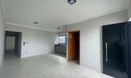 Apartamento para alugar em Jardim Jacyra de 90.00m² com 3 Quartos, 1 Suite e 1 Garagem
