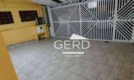 Casa para alugar em Km 18 de 179.00m² com 3 Quartos, 1 Suite e 3 Garagens