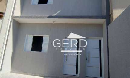 Casa para alugar em Km 18 de 65.00m² com 2 Quartos e 1 Garagem