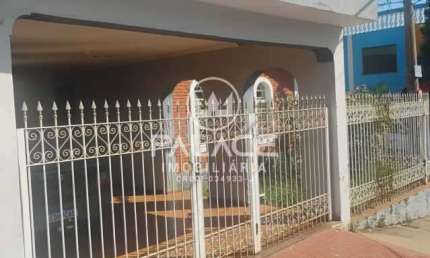 Casa para alugar em Piracicamirim de 45.00m² com 3 Quartos, 1 Suite e 2 Garagens