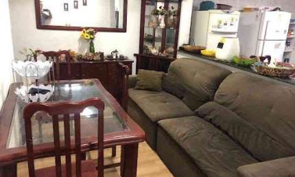 Sobrado para venda em Cidade Das Flores de 242.00m² com 3 Quartos, 1 Suite e 2 Garagens