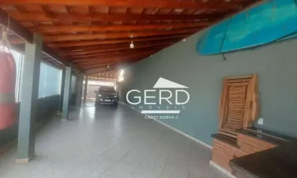 Casa para venda em Bussocaba de 185.00m² com 3 Quartos, 1 Suite e 4 Garagens