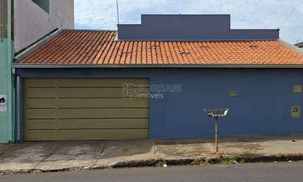 Casa para venda em Jardim Roberto Selmi Dei de 160.00m² com 2 Quartos, 1 Suite e 2 Garagens