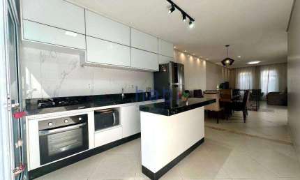 Casa para alugar em Jardim Wanel Ville Iv de 169.00m² com 3 Quartos, 1 Suite e 2 Garagens