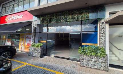Imóvel Comercial para alugar em Granja Viana Ii de 150.00m² com 2 Garagens