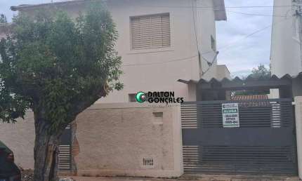 Sobrado para alugar em Cidade Nova I de 213.00m² com 3 Quartos e 4 Garagens