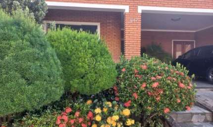 Casa para venda em Jardim Do Carmo de 302.00m² com 3 Quartos, 1 Suite e 2 Garagens