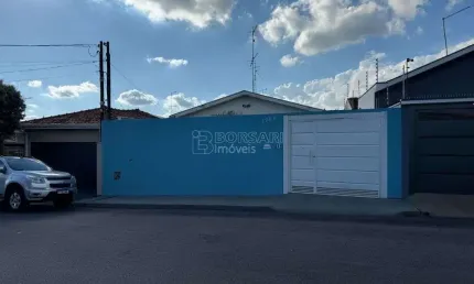 Casa para venda em Vila José Bonifácio de 135.00m² com 3 Quartos, 1 Suite e 2 Garagens