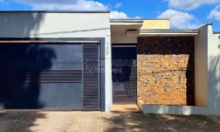 Casa para venda em Jardim Universal de 65.00m² com 2 Quartos