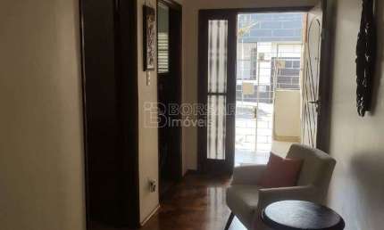Casa para venda em Centro de 126.00m² com 3 Quartos e 1 Suite
