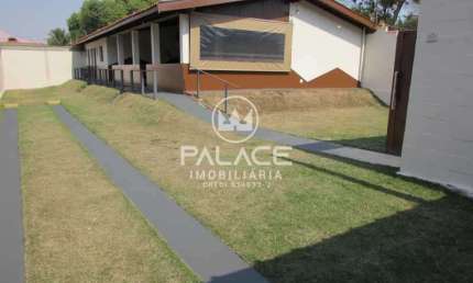 Sala Comercial para venda e aluguel em Jardim São Francisco de 171.00m² com 4 Garagens