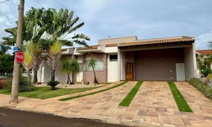 Casa de Condomínio para venda em Jardim Magnólias Ii de 325.00m² com 3 Quartos e 3 Suites