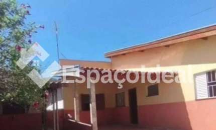 Casa para venda em Vila Santa Cecília de 180.00m² com 3 Quartos e 1 Garagem