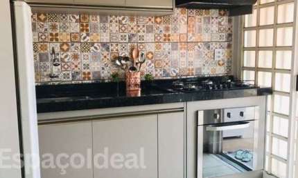Casa para venda em Jardim Maria Luiza de 75.00m² com 2 Quartos, 1 Suite e 2 Garagens