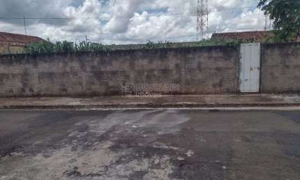 Terreno para venda em Parque Residencial Iguatemi de 285.00m²