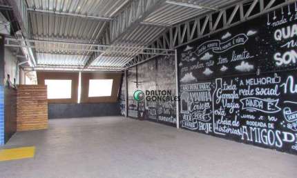 Sala Comercial para venda e aluguel em Residencial Monte Verde de 200.00m² com 3 Garagens