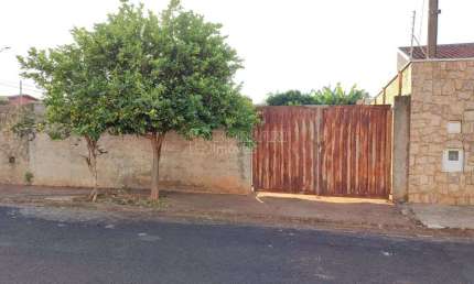 Terreno para venda em Vila Biagioni (vila Xavier) de 300.00m²