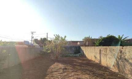 Terreno para venda em Vila Biagioni (vila Xavier) de 300.00m²