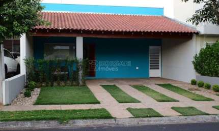 Casa de Condomínio para venda em Jardim Marialice de 143.00m² com 2 Quartos, 1 Suite e 4 Garagens