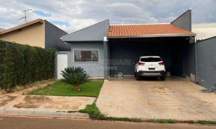 Casa de Condomínio para venda em Jardim Maria Luiza V de 72.00m² com 3 Quartos, 1 Suite e 4 Garagens