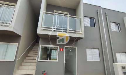 Casa de Condomínio para venda em Jardim Santa Clara de 49.00m² com 2 Quartos e 1 Garagem