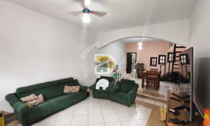 Sobrado para venda em Jardim Boa Esperança de 212.00m² com 3 Quartos, 3 Suites e 2 Garagens