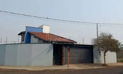 Casa para venda em Vila Santa Marta de 132.00m² com 1 Quarto, 1 Suite e 2 Garagens